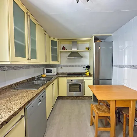 Nagueeles On The Golden Mile Μαρμπέλλα