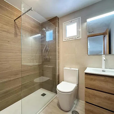 Nagueeles On The Golden Mile 펜션 *