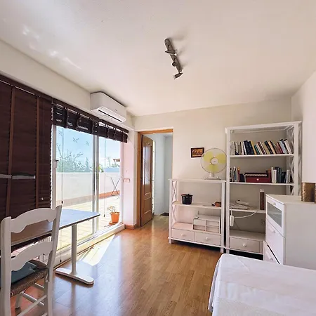 Σπίτι διακοπών Nagueeles On The Golden Mile Μαρμπέλλα