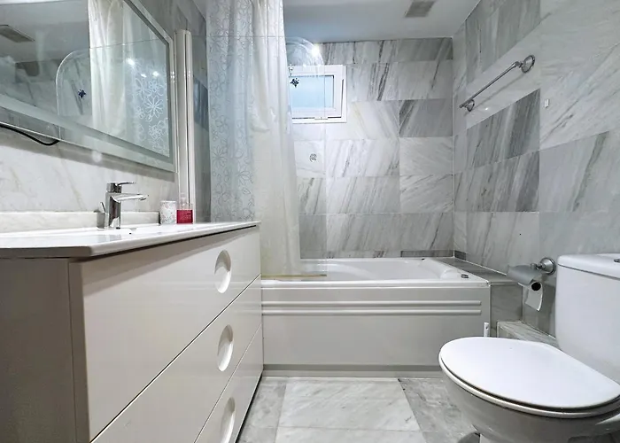 Дом отдыха Nagueeles On The Golden Mile *