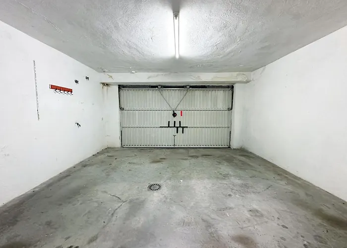 Nagueeles On The Golden Mile Дом отдыха *